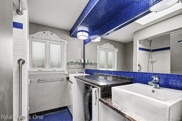 36424 Clifford Drive, Sterling Heights, MI 48312