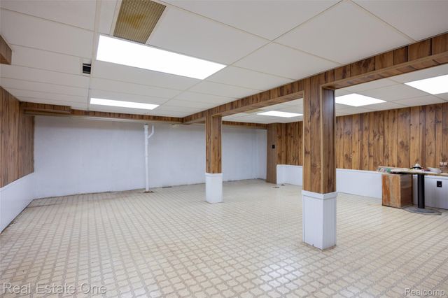 36424 Clifford Drive, Sterling Heights, MI 48312