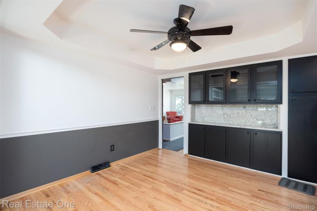 36424 Clifford Drive, Sterling Heights, MI 48312