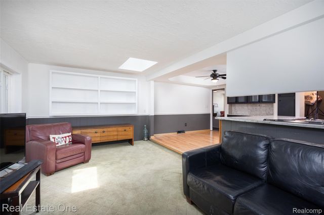 36424 Clifford Drive, Sterling Heights, MI 48312