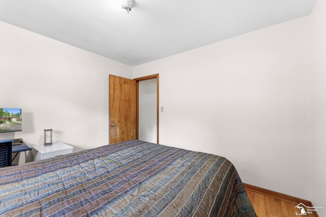 16022 Kennebec Street, Southgate, MI 48195