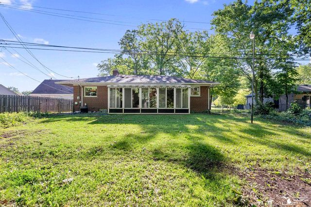 16022 Kennebec Street, Southgate, MI 48195