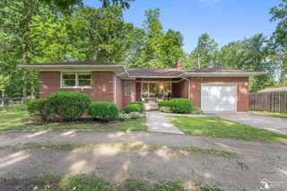 16022 Kennebec Street, Southgate, MI 48195