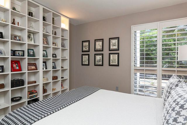 2218 N Sunshine Circle, Palm Springs, CA 92264