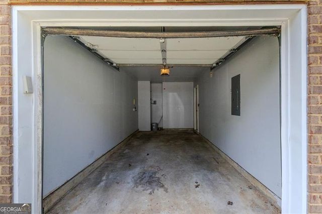 3949 Riverside Parkway, Decatur, GA 30034