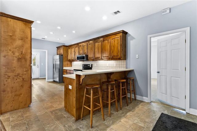 132 Hidden Creek Circle, Lizella, GA 31052