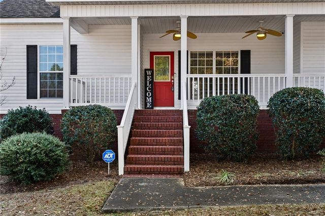 132 Hidden Creek Circle, Lizella, GA 31052