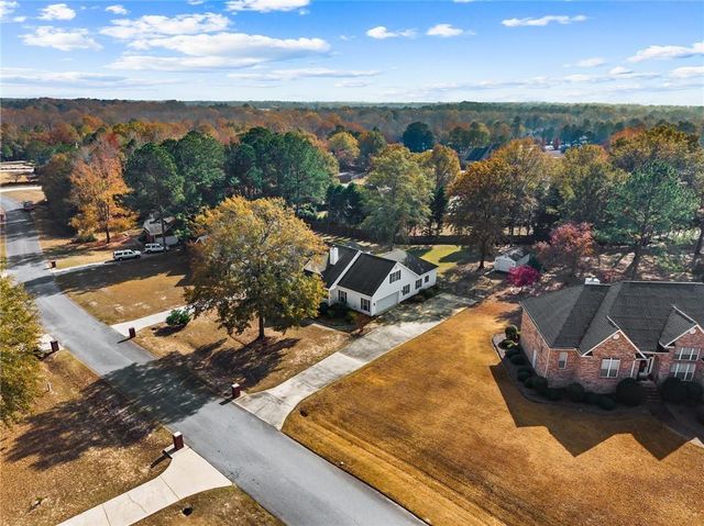 132 Hidden Creek Circle, Lizella, GA 31052