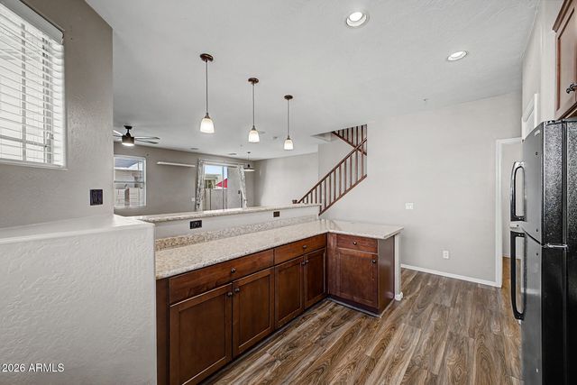 2954 E DONNER Drive, Phoenix, AZ 85042