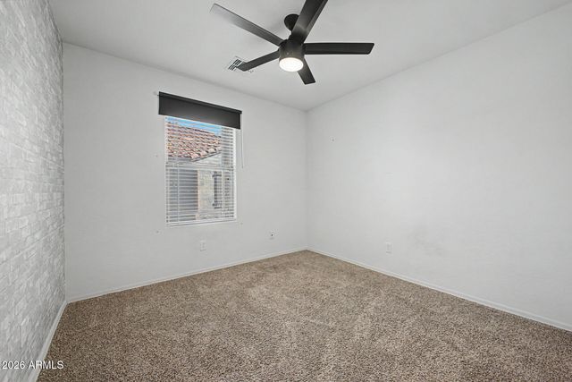 2954 E DONNER Drive, Phoenix, AZ 85042