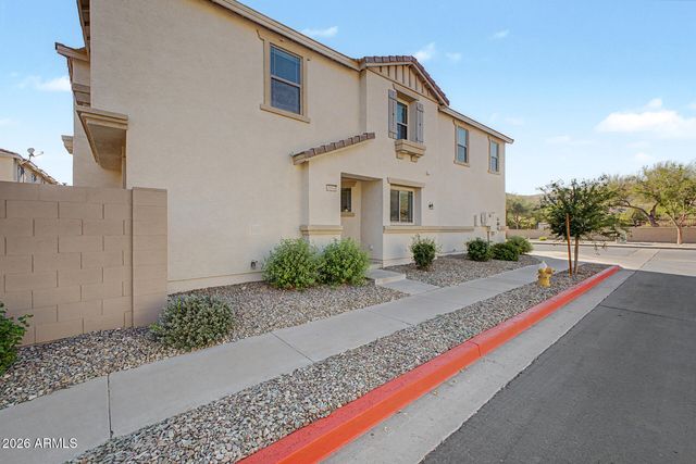 2954 E DONNER Drive, Phoenix, AZ 85042