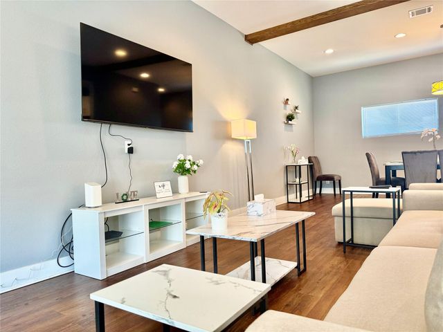 1914 Blodgett Street C, Houston, TX 77004