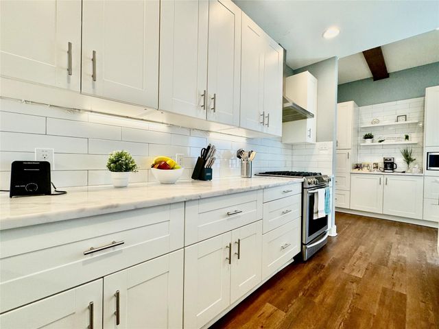 1914 Blodgett Street C, Houston, TX 77004