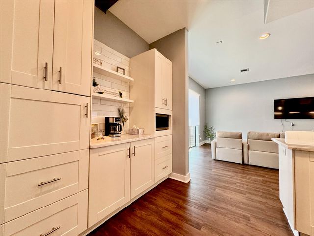 1914 Blodgett Street C, Houston, TX 77004