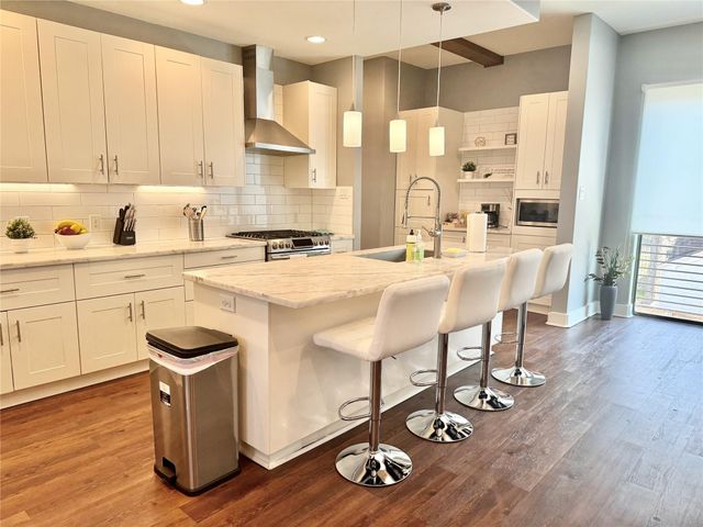 1914 Blodgett Street C, Houston, TX 77004