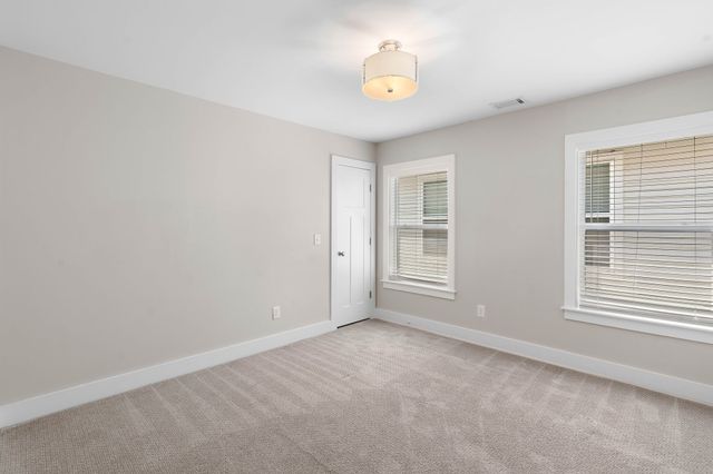 733 Mill Creek Meadow Dr, Nashville, TN 37214
