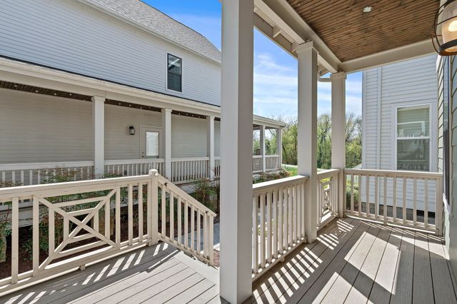 733 Mill Creek Meadow Dr, Nashville, TN 37214