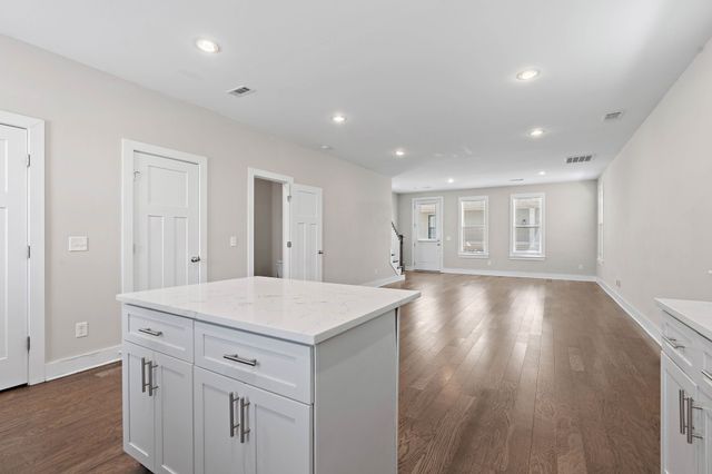 733 Mill Creek Meadow Dr, Nashville, TN 37214
