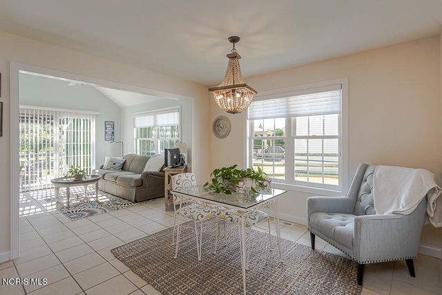 7017 Shadowridge Drive, Waterville, OH 43566