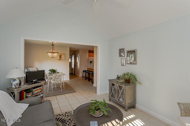 7017 Shadowridge Drive, Waterville, OH 43566
