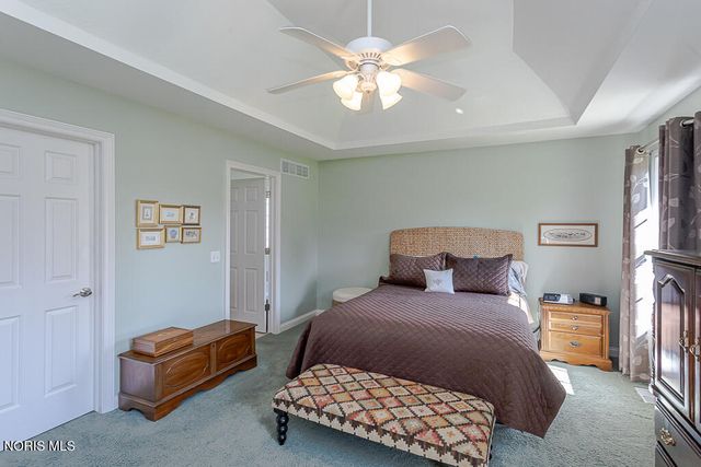 7017 Shadowridge Drive, Waterville, OH 43566