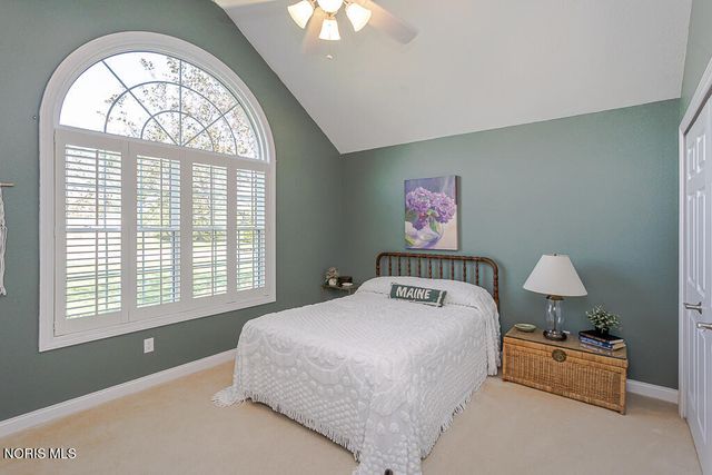 7017 Shadowridge Drive, Waterville, OH 43566