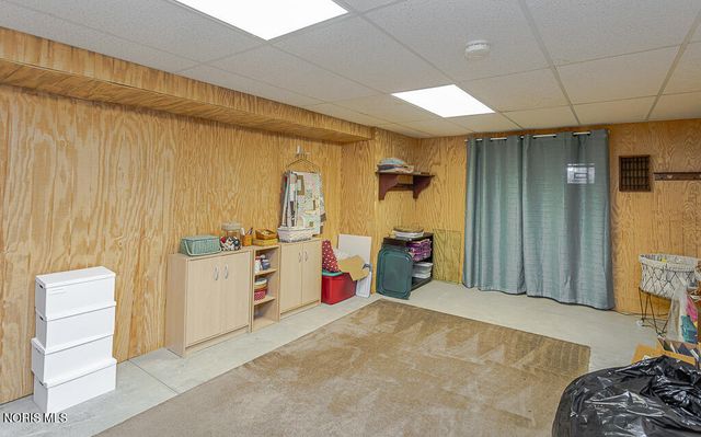 7017 Shadowridge Drive, Waterville, OH 43566