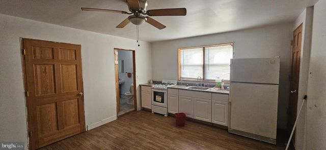 643 MOORE ST, Philadelphia, PA 19148