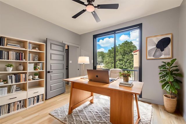 1707 Spyglass DR 60, Austin, TX 78746