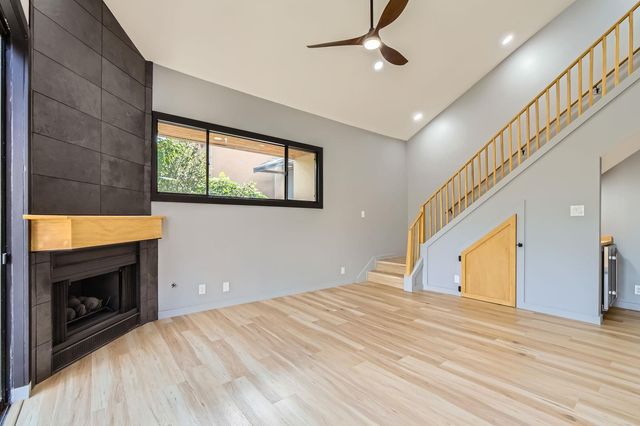 1707 Spyglass DR 60, Austin, TX 78746