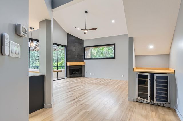 1707 Spyglass DR 60, Austin, TX 78746