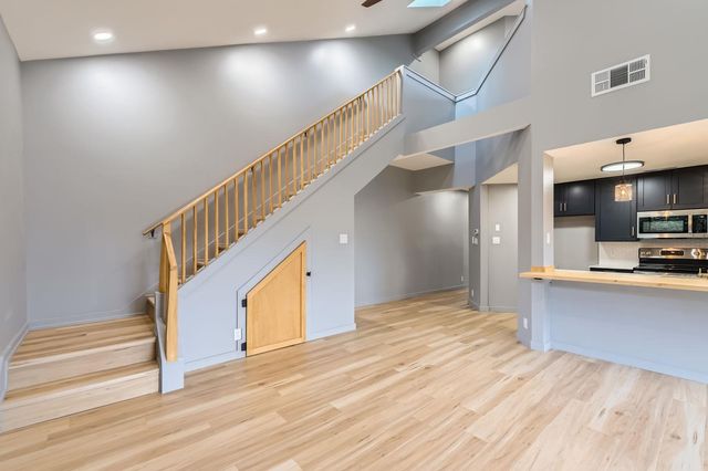 1707 Spyglass DR 60, Austin, TX 78746