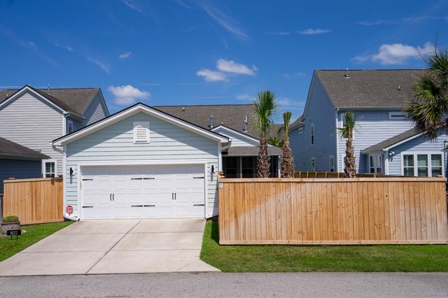1822 Grovehurst Drive, Charleston, SC 29414