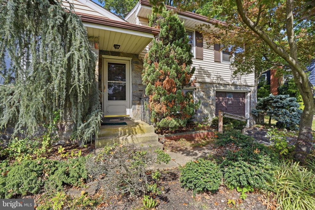 201 LILAC LN, CINNAMINSON, NJ 08077 — photo 2