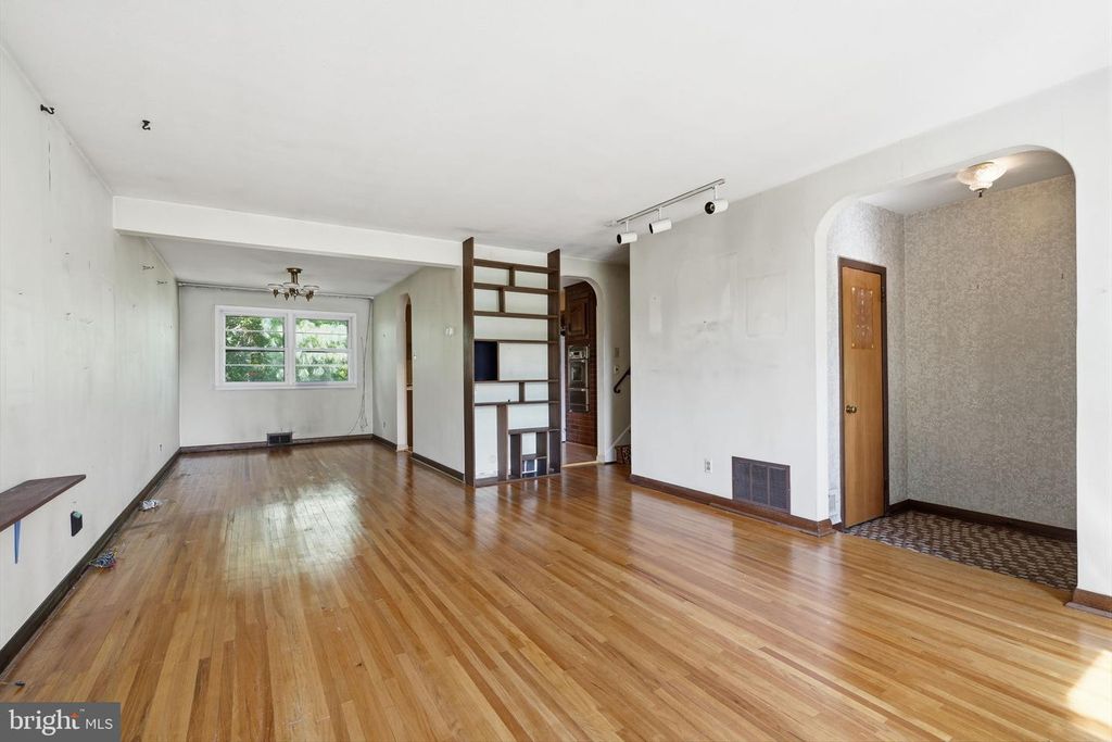 201 LILAC LN, CINNAMINSON, NJ 08077 — photo 4