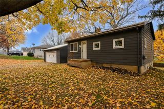 1108 Stinard Avenue, Akron, OH 44312