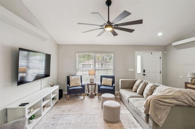 165 QUAIL OAKS CIRCLE, Groveland, FL 34736