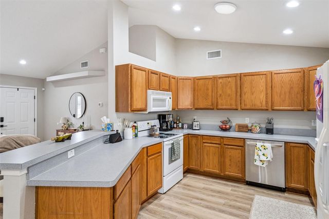 165 QUAIL OAKS CIRCLE, Groveland, FL 34736