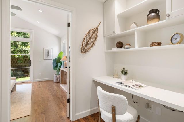 893 Colorado Avenue, Palo Alto, CA 94303