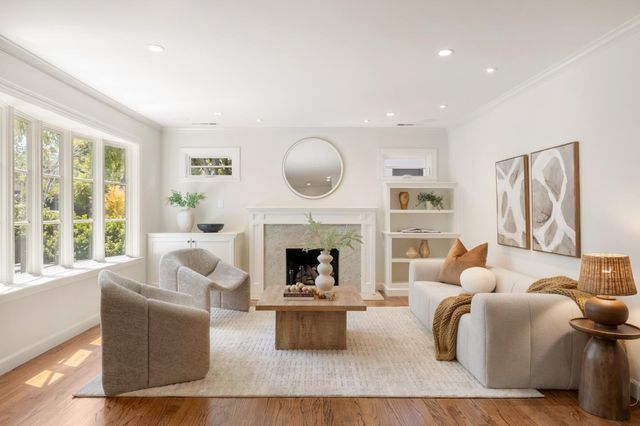 893 Colorado Avenue, Palo Alto, CA 94303