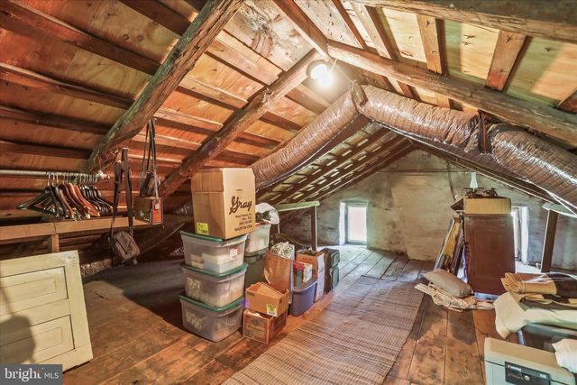 125 HICKORY LN, Hanover, PA 17331