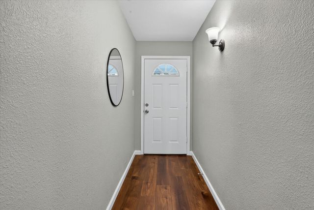 1109 Coffeyville Trail, Grand Prairie, TX 75052