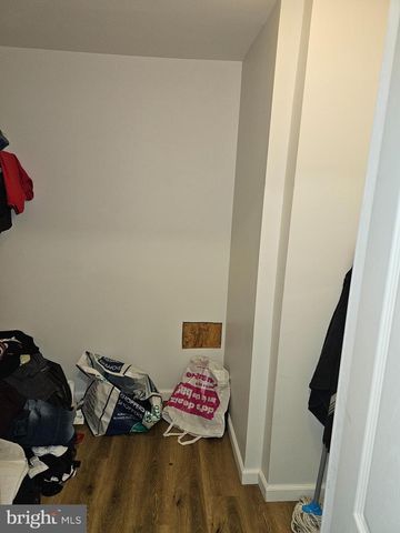 2101 N MARSHALL ST, Philadelphia, PA 19122