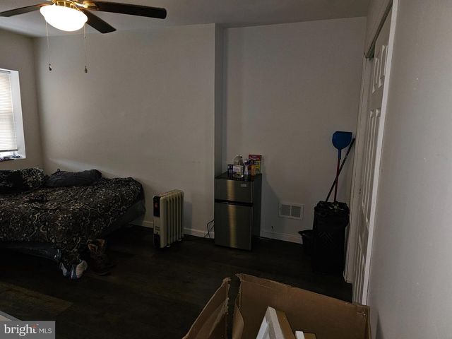 2101 N MARSHALL ST, Philadelphia, PA 19122