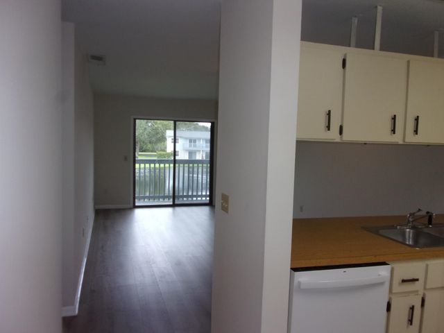 700 W. Pope Rd J74, St Augustine, FL 32080