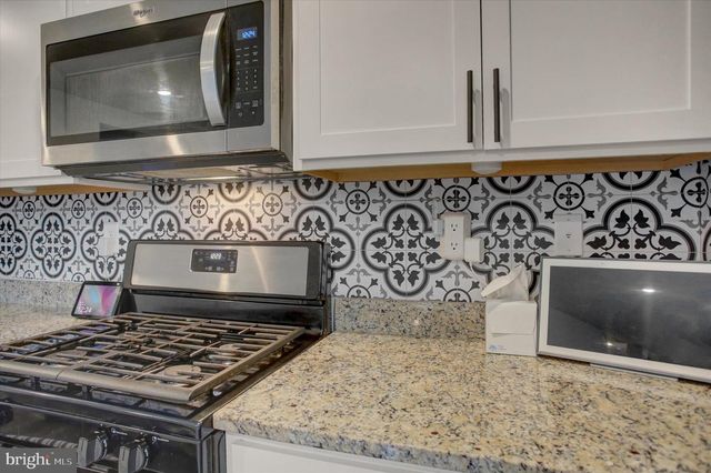 11230 CROSS FIELDS DR, Waynesboro, PA 17268