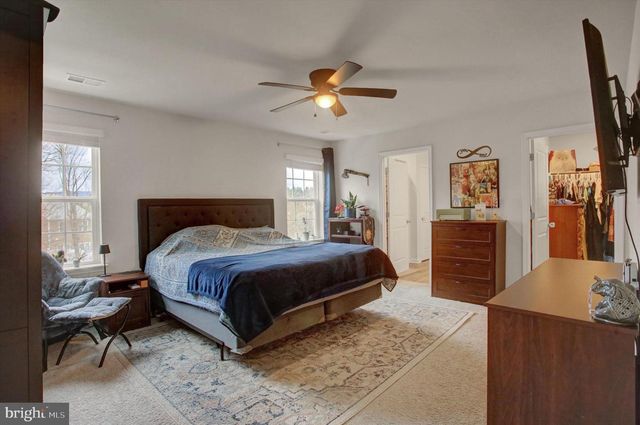 11230 CROSS FIELDS DR, Waynesboro, PA 17268