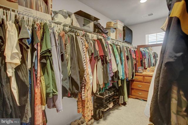 11230 CROSS FIELDS DR, Waynesboro, PA 17268