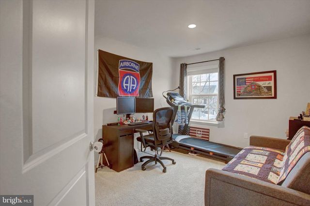 11230 CROSS FIELDS DR, Waynesboro, PA 17268