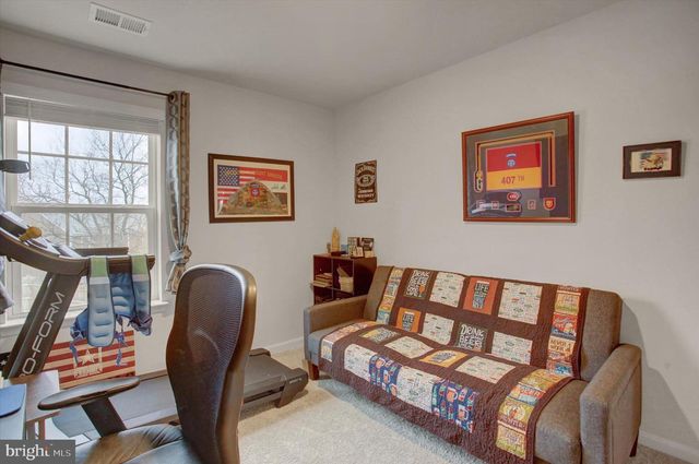 11230 CROSS FIELDS DR, Waynesboro, PA 17268